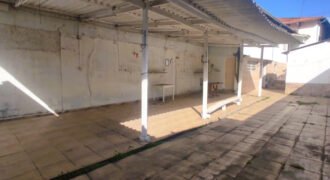 CASA COMERCIAL NO CENTRO
